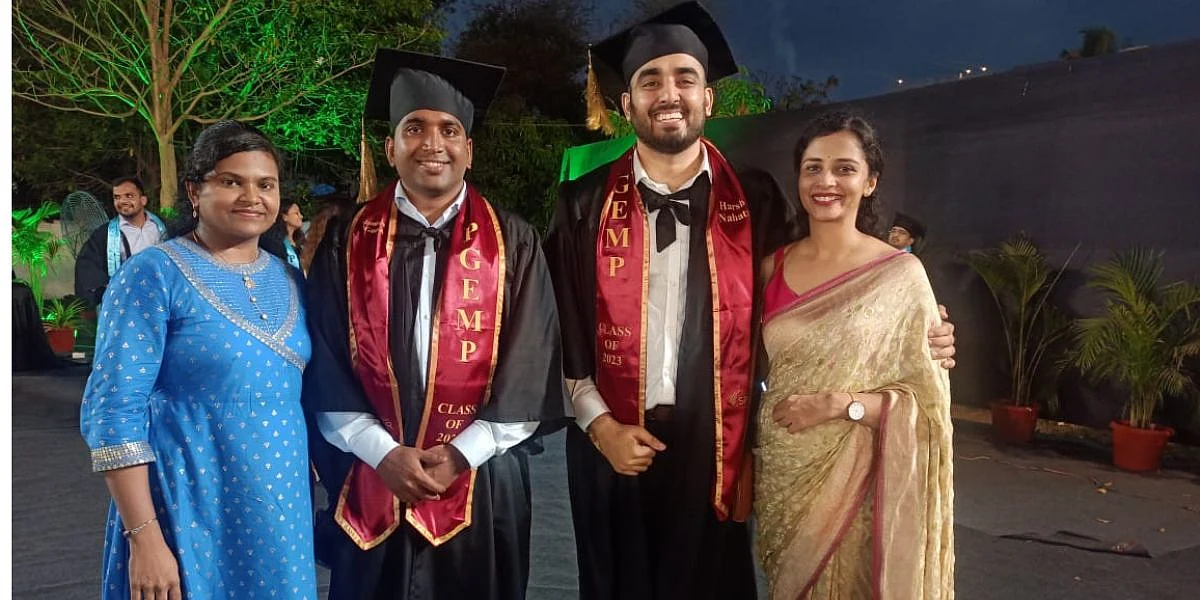 3rd Left: Harsh Nahata and 2nd Left: Jambu Nahadan